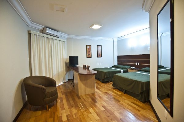 Hotel Lang Palace (Chapecó)